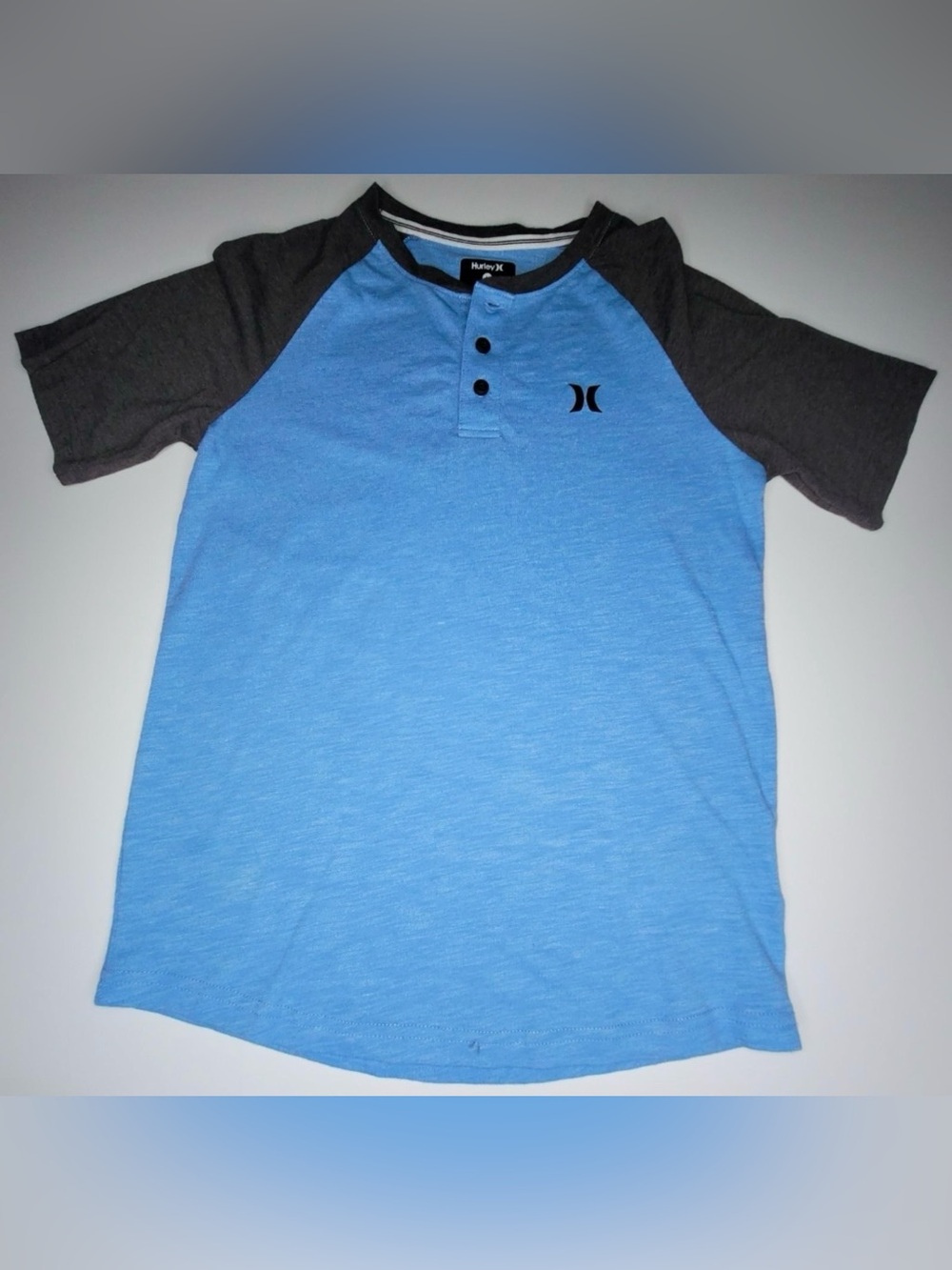 Boys Hurley shirt large size 12-13
